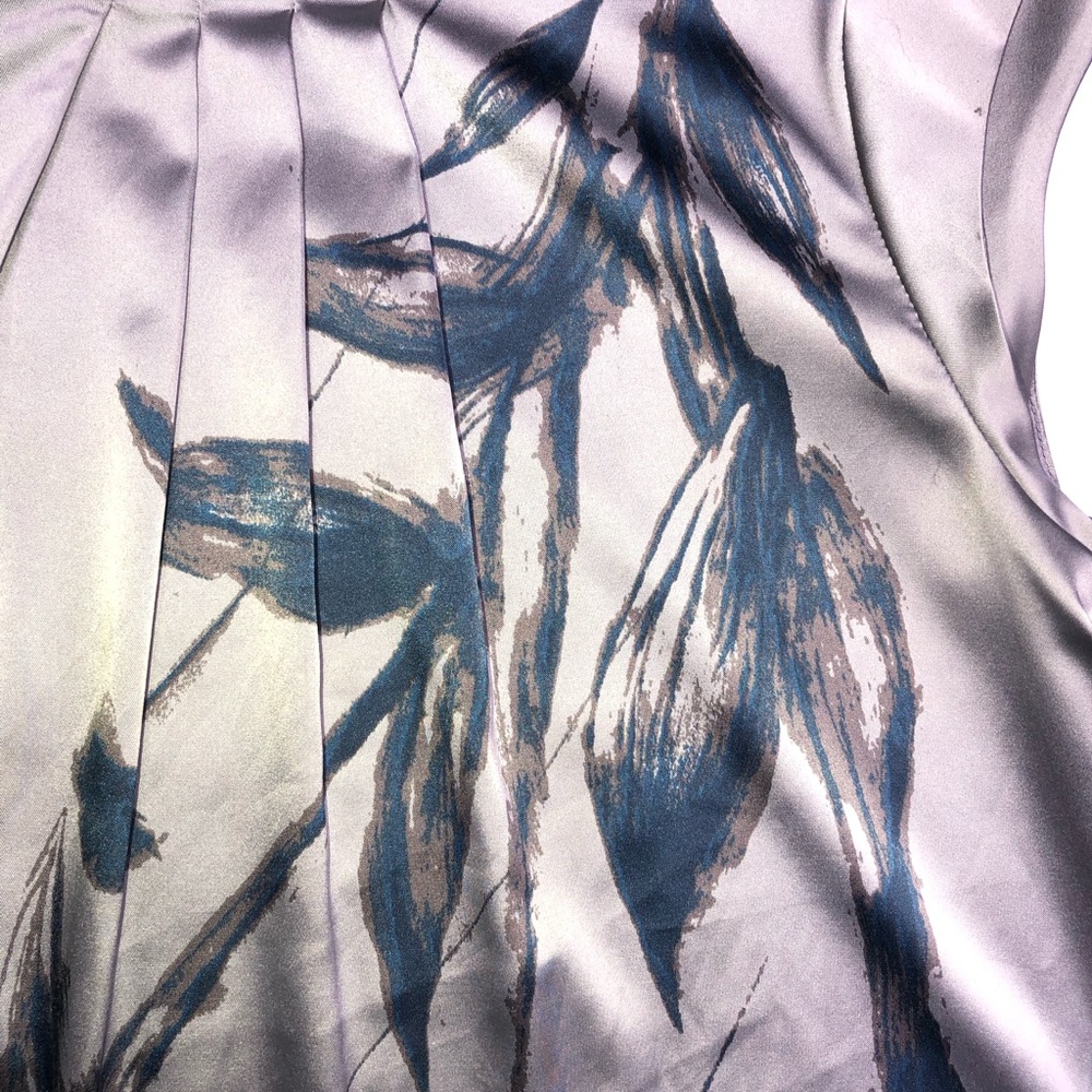 LC Lauren Conrad Silver Satin Floral Shift Small Dress - Picture 4 of 11